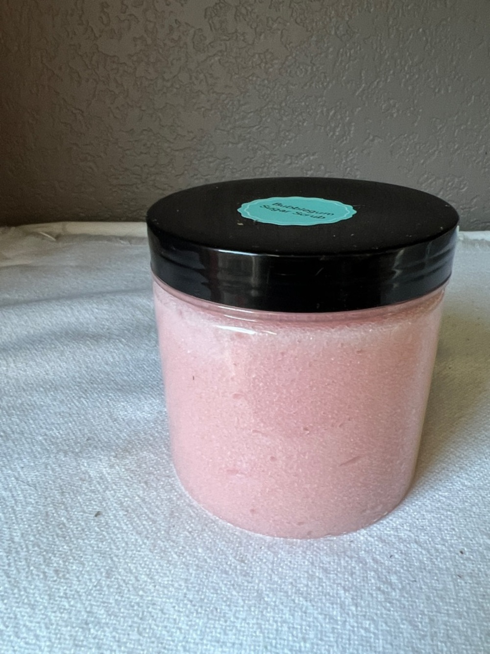 Bubblegum Sugar Scrub Moisturizing Body Exfoliant